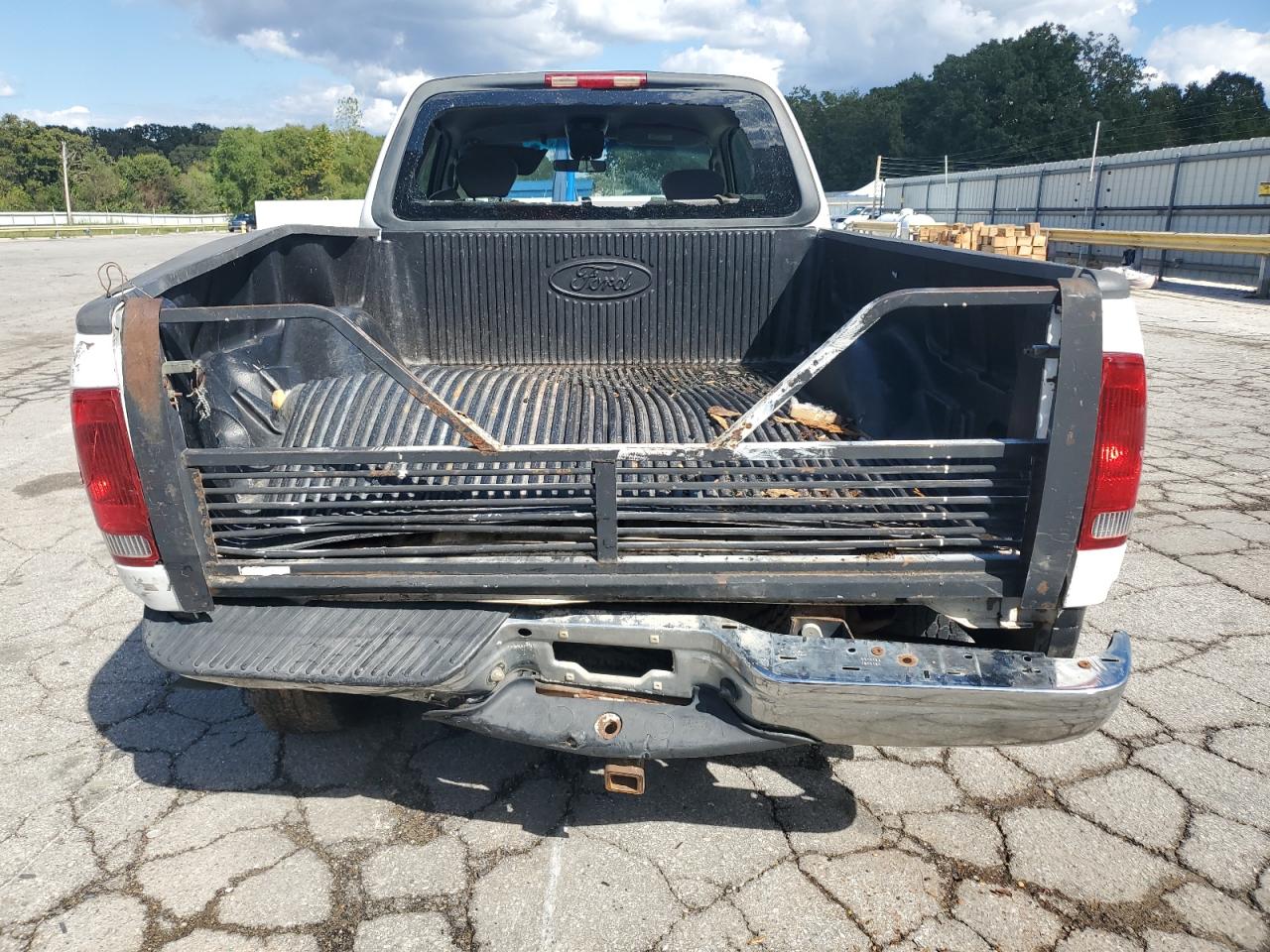 2002 Ford F150 VIN: 1FTRX18L42NB96490 Lot: 83827175