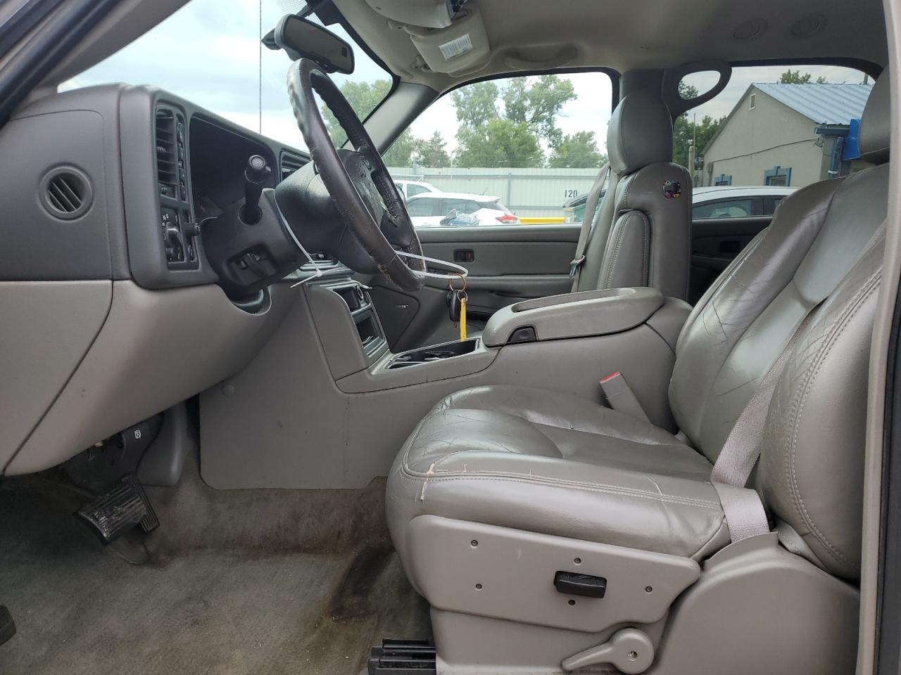 2004 Chevrolet Tahoe K1500 VIN: 1GNEK13Z14J301061 Lot: 80662275