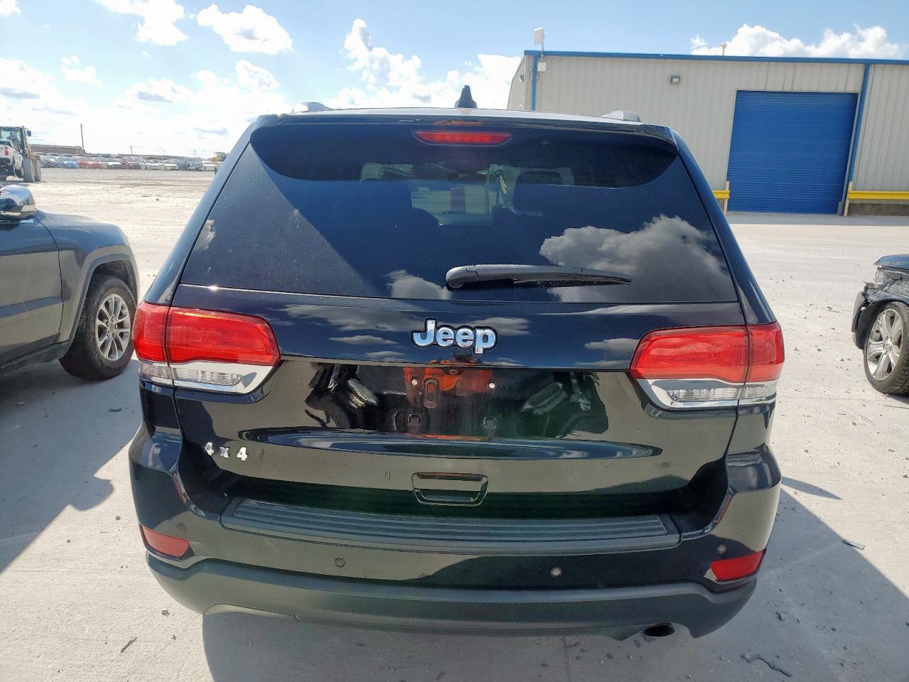 2019 Jeep Grand Cherokee Laredo VIN: 1C4RJFAG4KC806041 Lot: 83820185