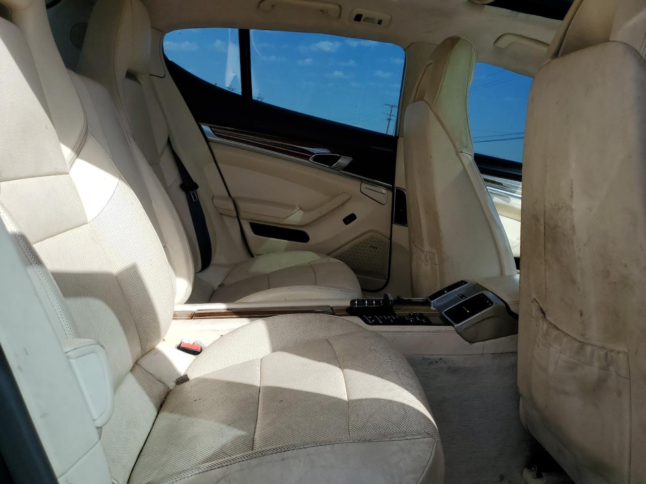 2010 Porsche Panamera S VIN: WP0AB2A71AL062383 Lot: 81323345