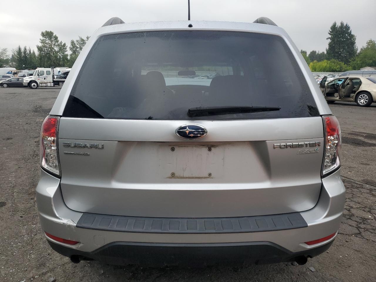 2010 Subaru Forester 2.5X Premium VIN: JF2SH6CC9AG915904 Lot: 81128375