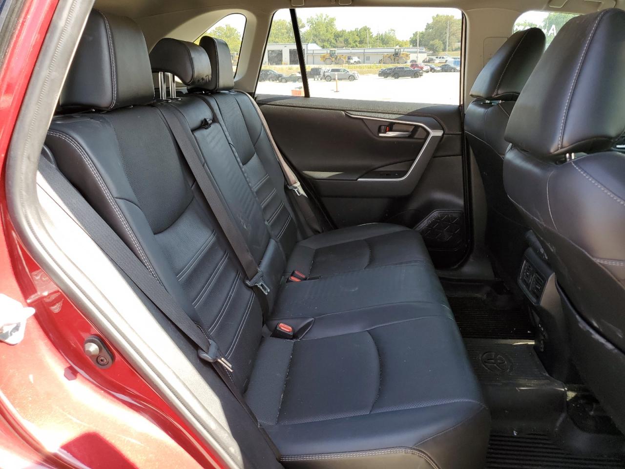 2022 Toyota Rav4 Limited VIN: JTMY1RFV3ND085892 Lot: 70182995