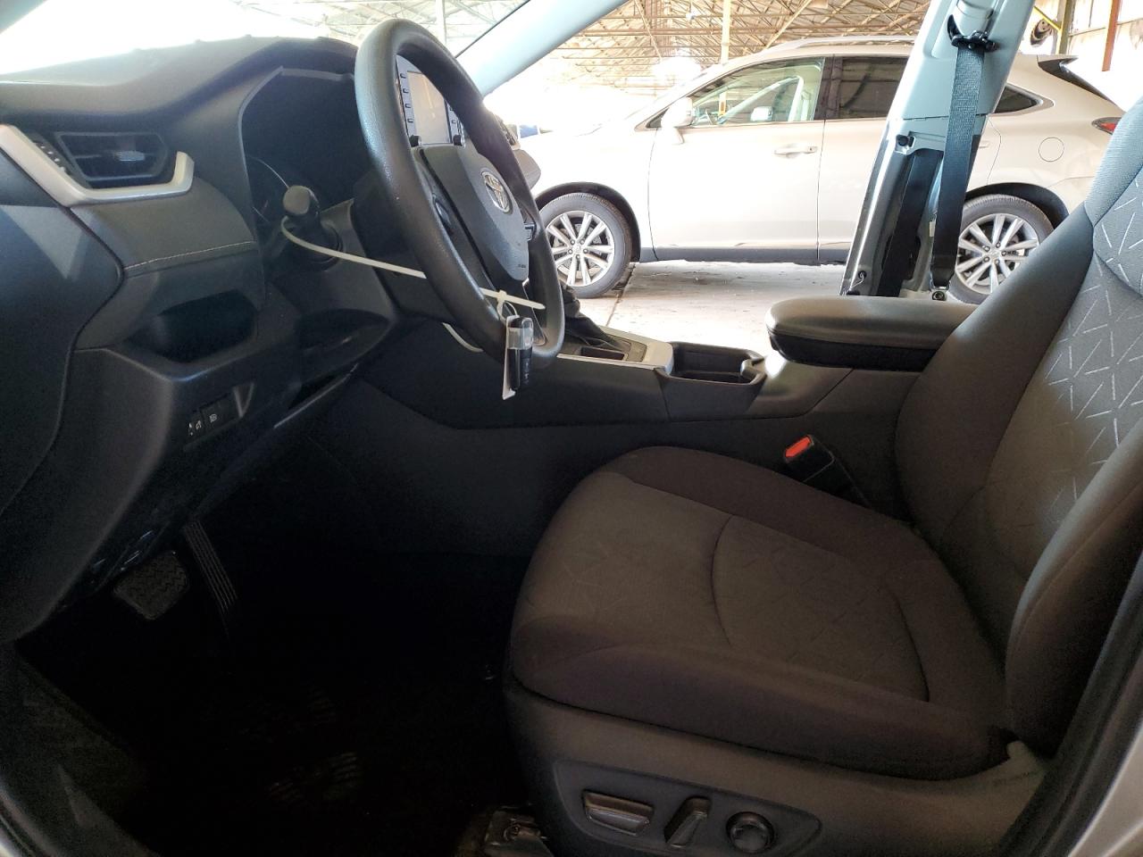 2021 Toyota Rav4 Xle VIN: 2T3W1RFVXMC141904 Lot: 81680515