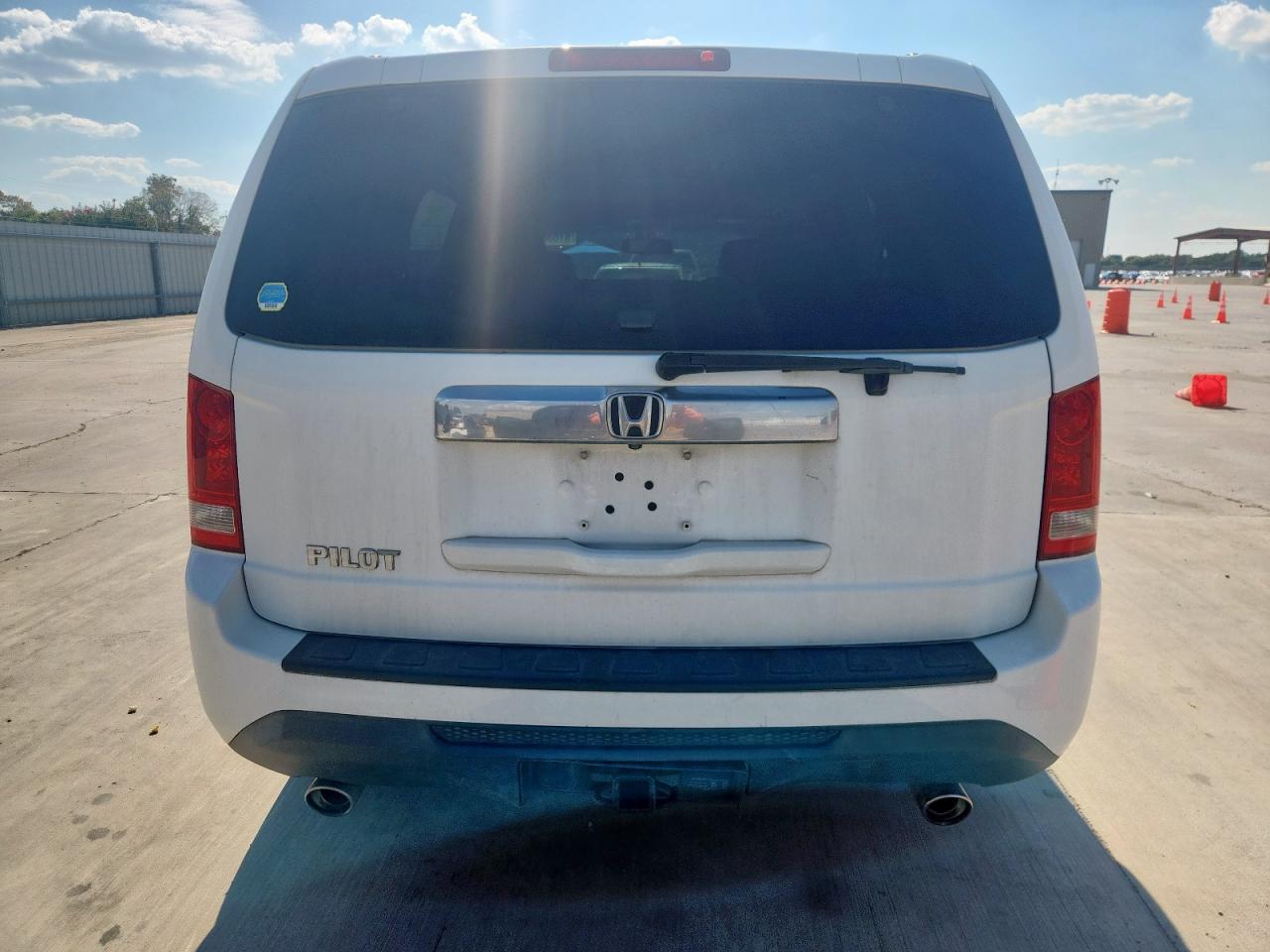 2015 Honda Pilot Exl VIN: 5FNYF3H56FB003692 Lot: 81833905