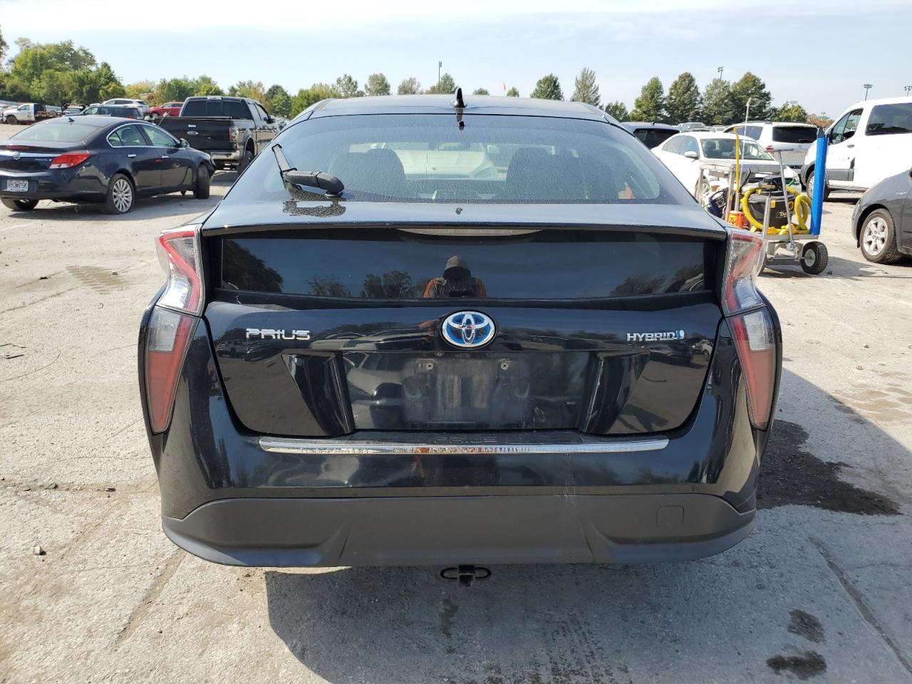 2016 Toyota Prius VIN: JTDKARFUXG3515861 Lot: 84588445