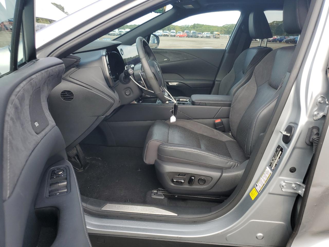 2023 Lexus Rx 350H Base VIN: 2T2BBMCA6PC003270 Lot: 84208585