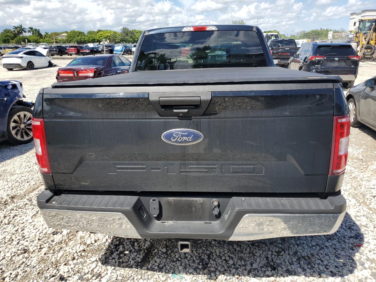 2018 Ford F150 Super Cab VIN: 1FTEX1CB3JFC92035 Lot: 84252565