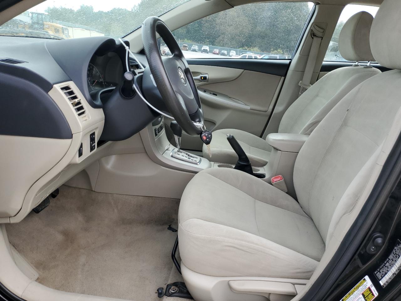 2011 Toyota Corolla Base VIN: 2T1BU4EE4BC685699 Lot: 81880995