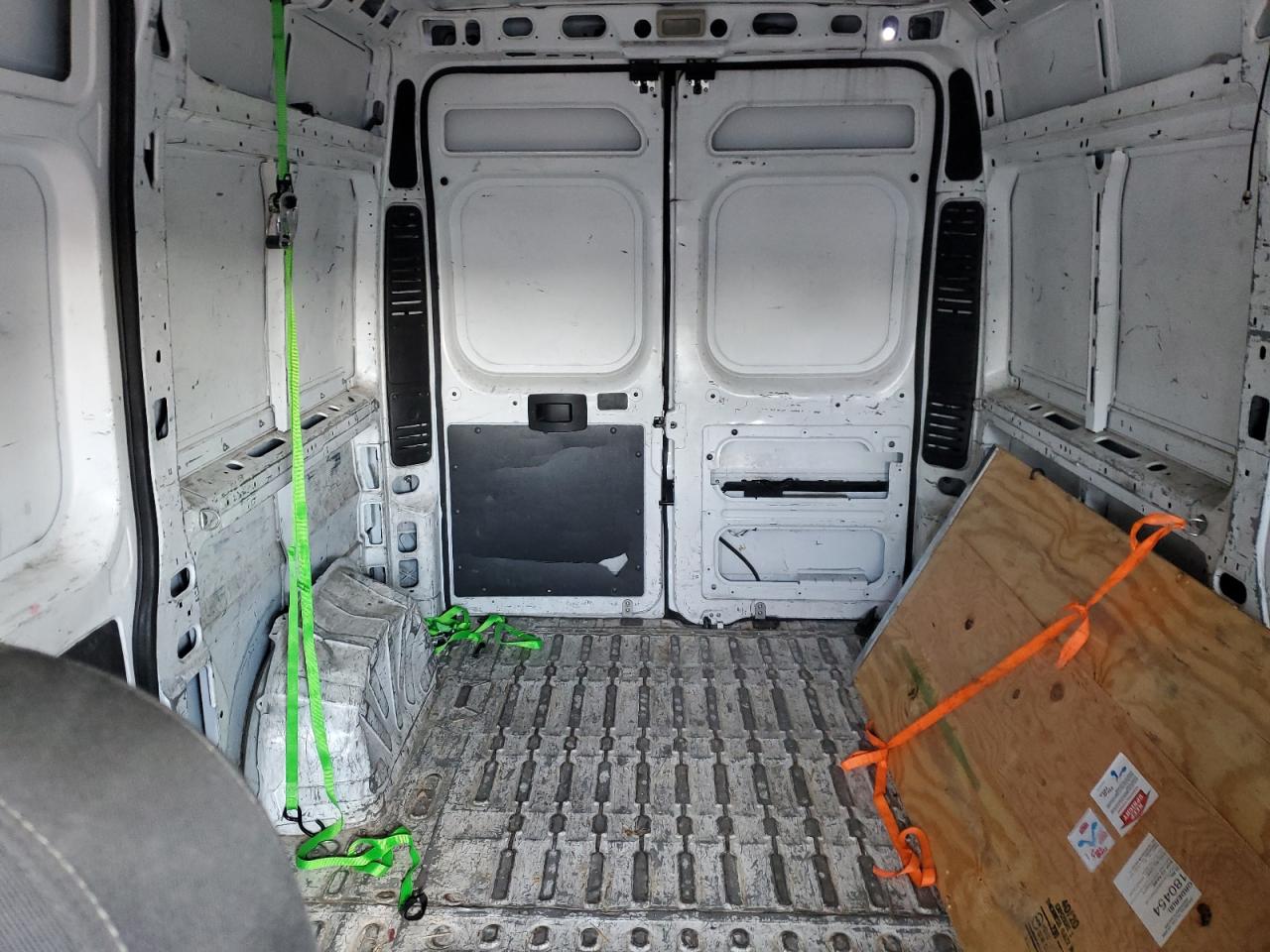 2018 Ram Promaster 2500 2500 High VIN: 3C6TRVCG1JE112587 Lot: 71225945
