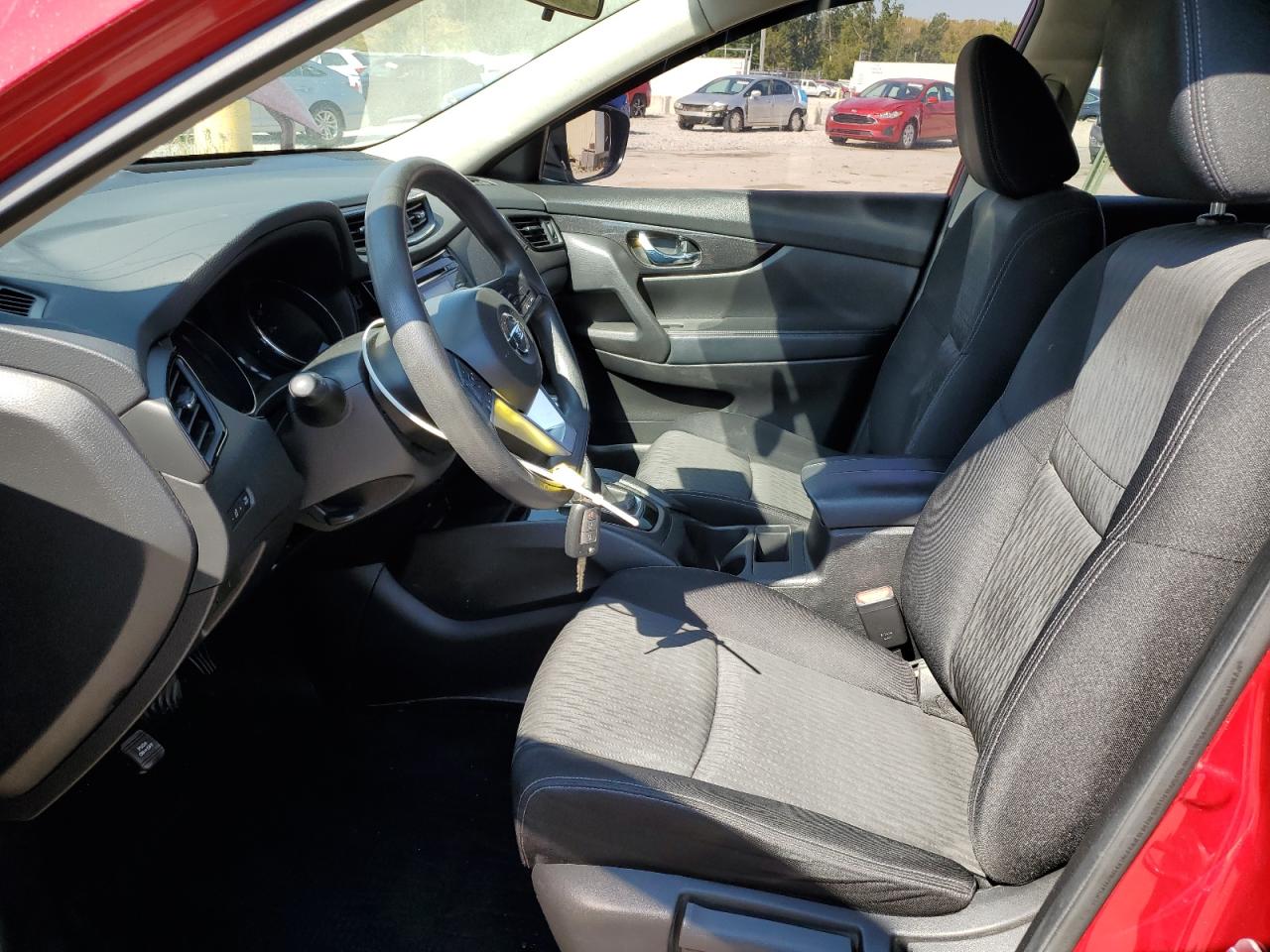 2017 Nissan Rogue S VIN: JN8AT2MV7HW007392 Lot: 80833215