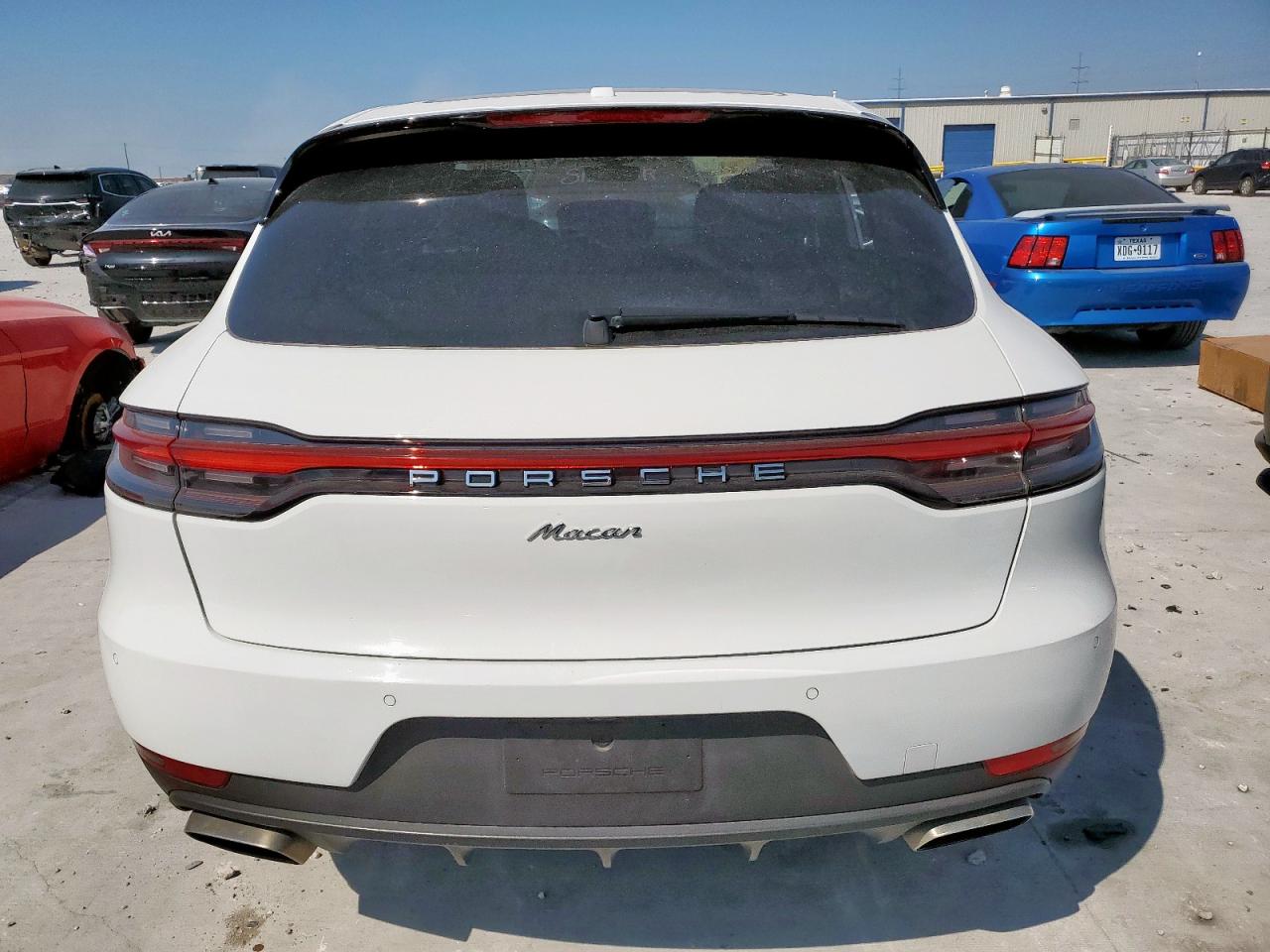 2021 Porsche Macan VIN: WP1AA2A56MLB07581 Lot: 71793985