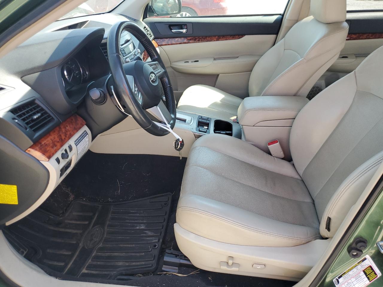 2011 Subaru Outback 2.5I Limited VIN: 4S4BRBKCXB3381368 Lot: 81411325