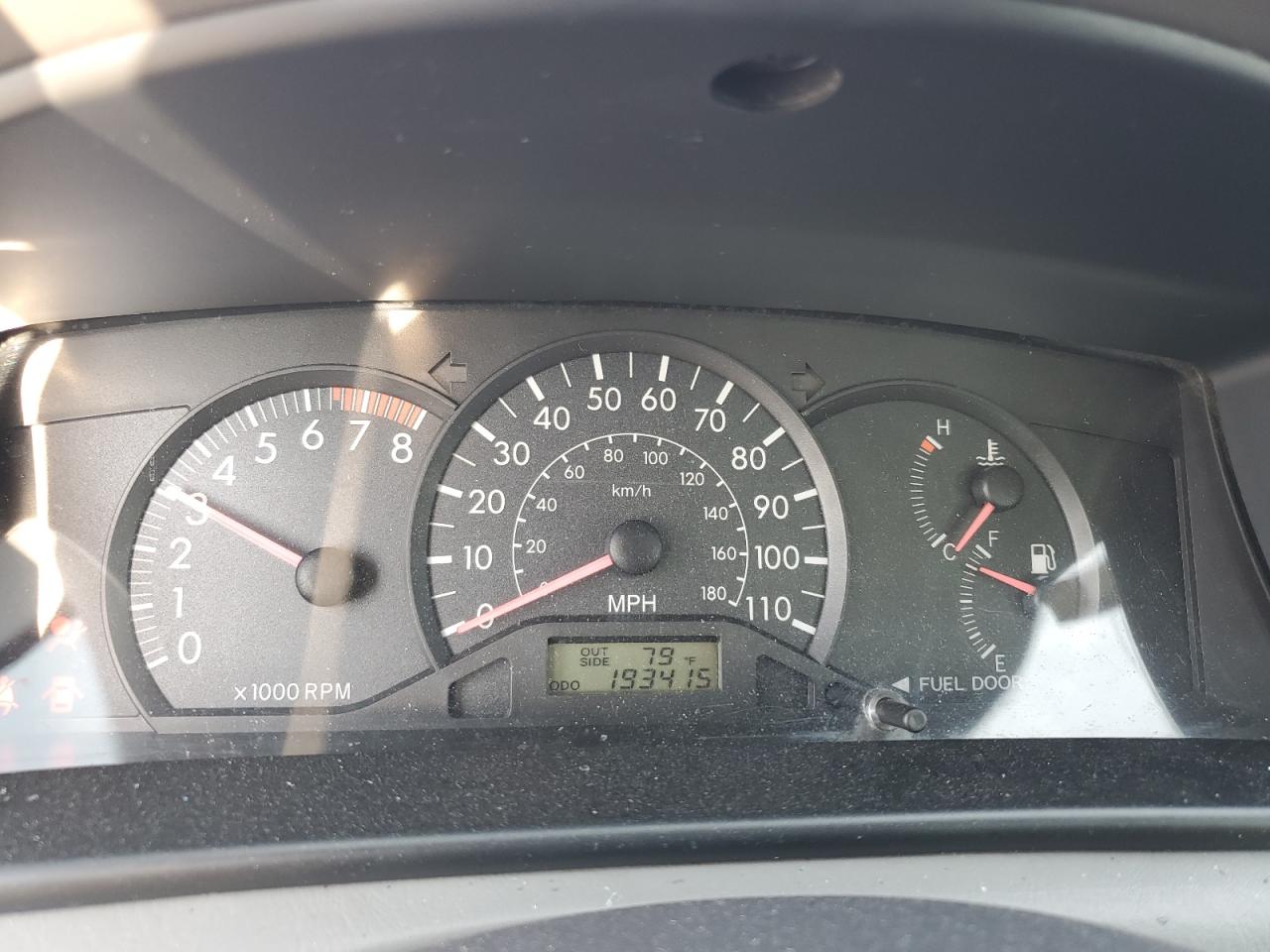 2005 Toyota Corolla Ce VIN: 2T1BR32E55C458140 Lot: 81140345