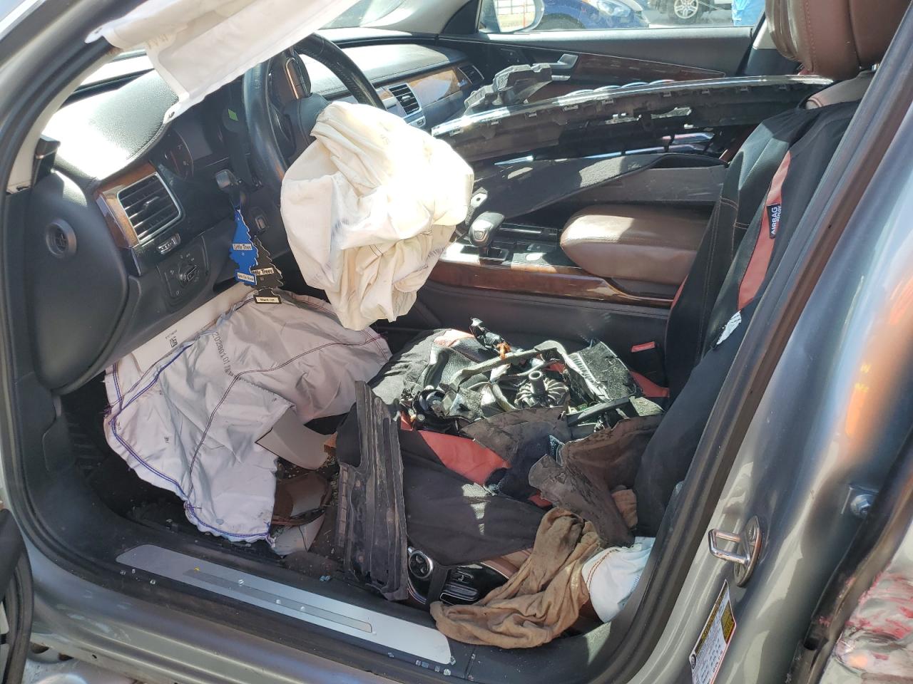 2013 Audi A8 L Quattro VIN: WAURGAFD0DN000718 Lot: 71925745