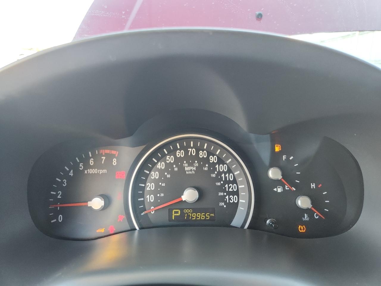 2012 Kia Sedona Lx VIN: KNDMG4C79C6483700 Lot: 83758885