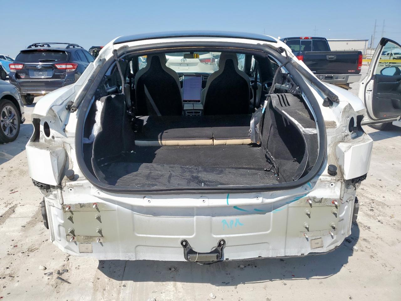 2017 Tesla Model S VIN: 5YJSA1E19HF185403 Lot: 71413325