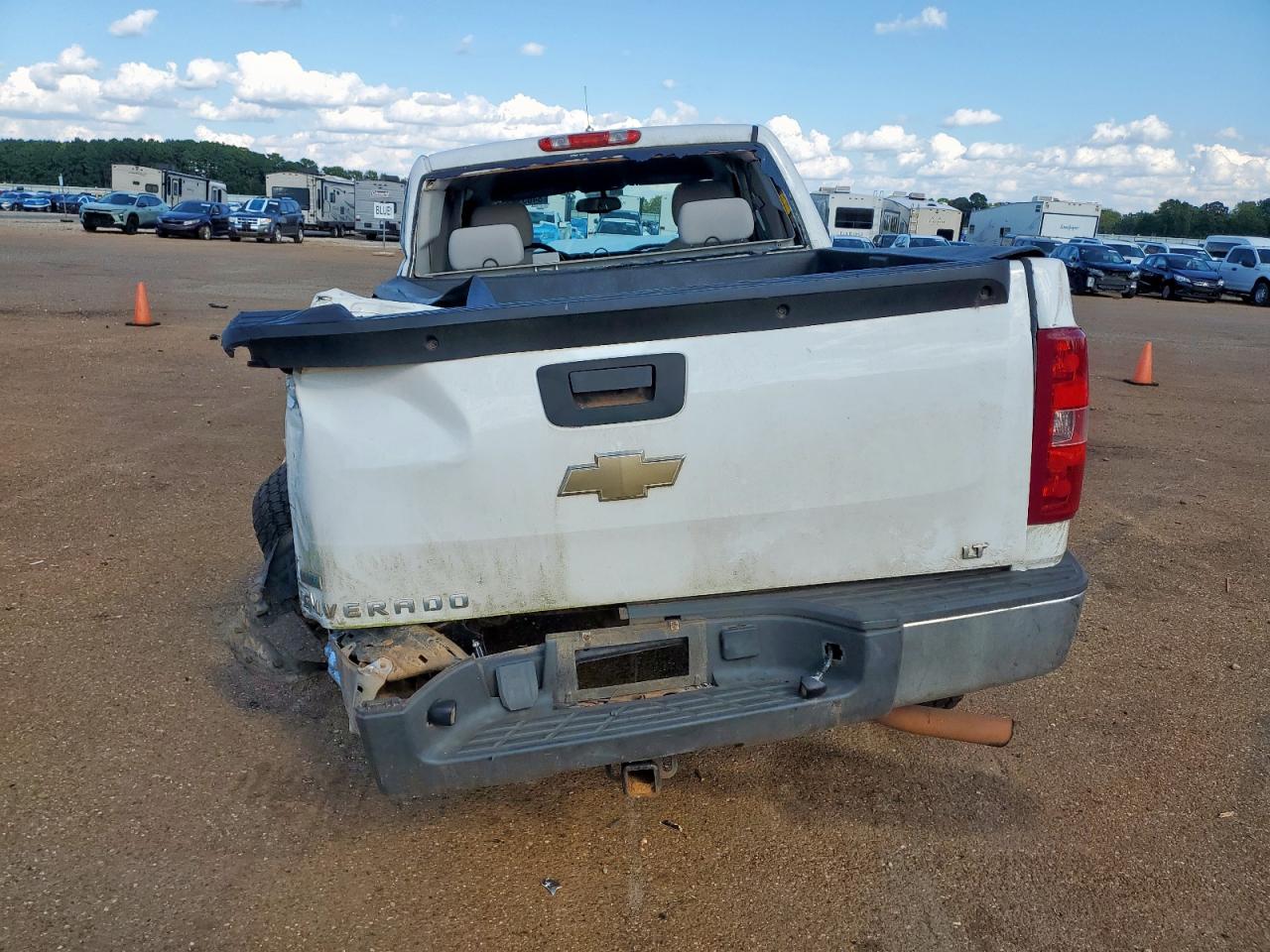 2011 Chevrolet Silverado K1500 Lt VIN: 1GCRKSEAXBZ343816 Lot: 84039455