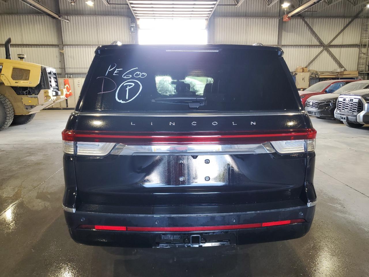 2024 Lincoln Navigator L Reserve VIN: 5LMJJ3LG5REL07670 Lot: 71160535