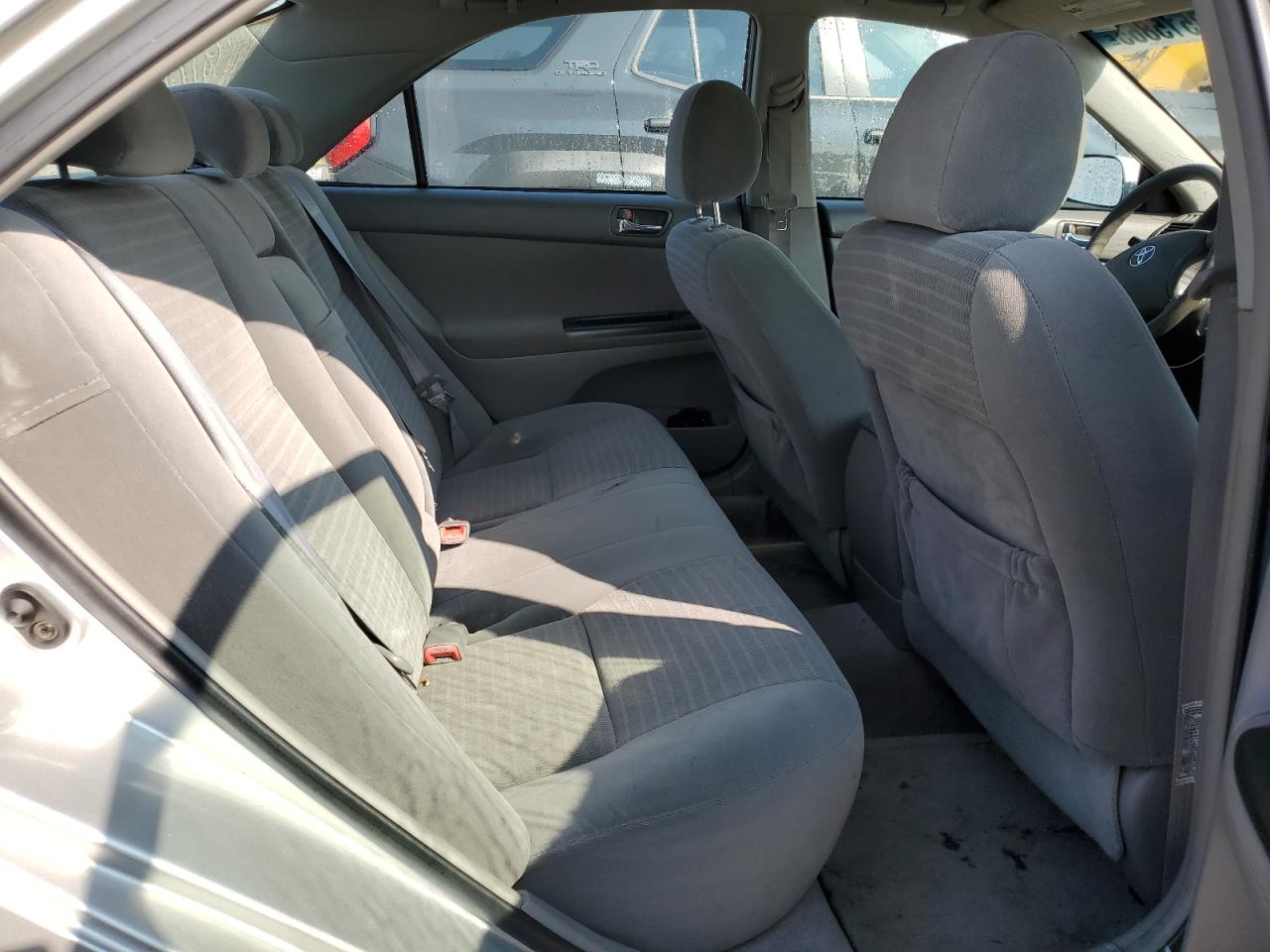 2005 Toyota Camry Le VIN: 4T1BE32K35U090444 Lot: 68515865