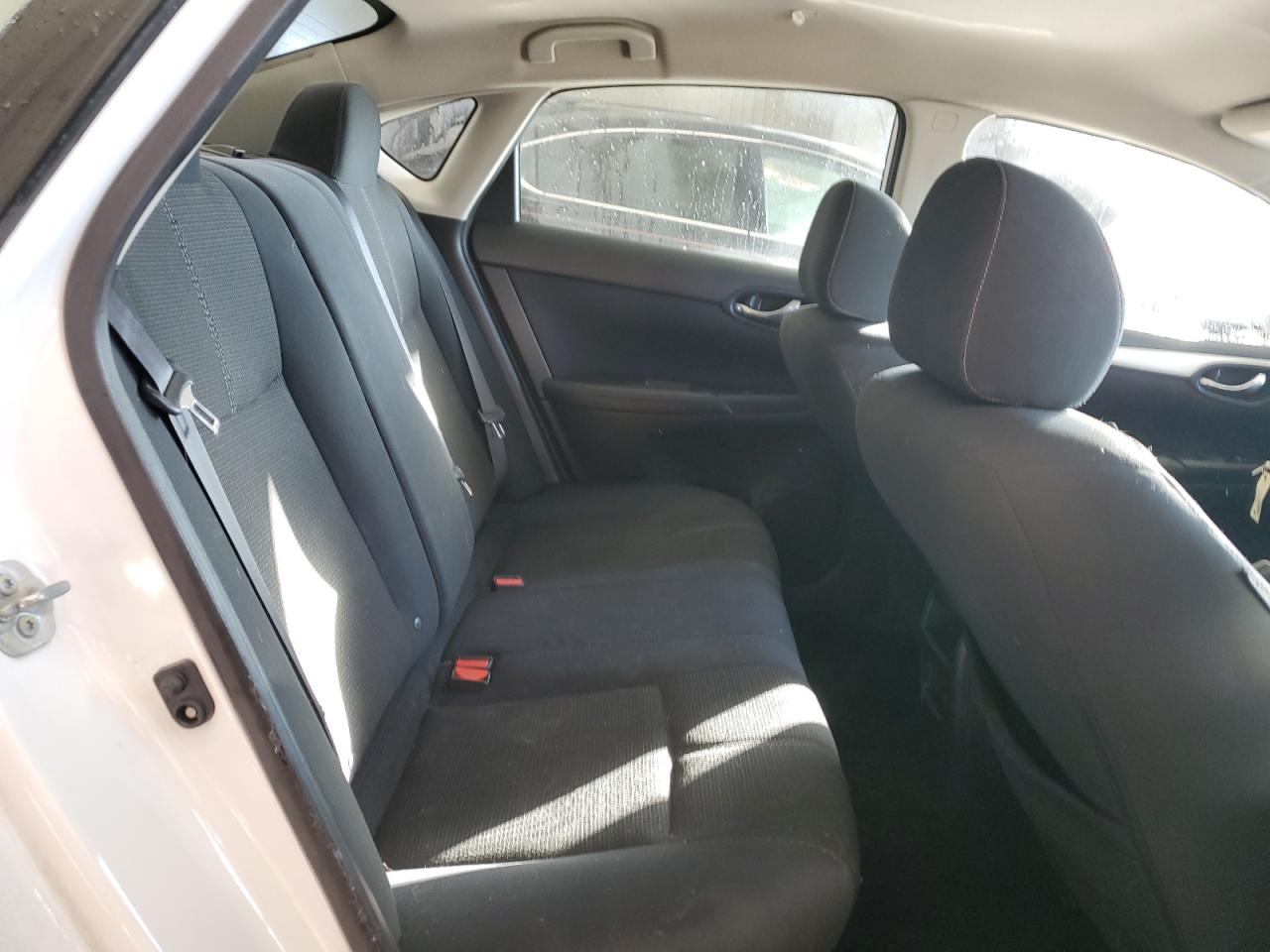 2017 Nissan Sentra S VIN: 3N1AB7AP2HY292922 Lot: 81082135