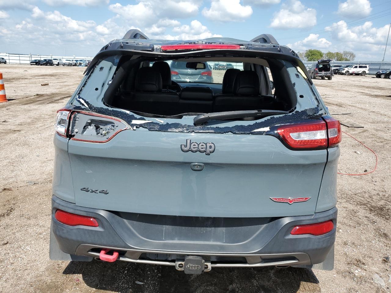 2015 Jeep Cherokee Trailhawk VIN: 1C4PJMBS0FW724231 Lot: 70766425
