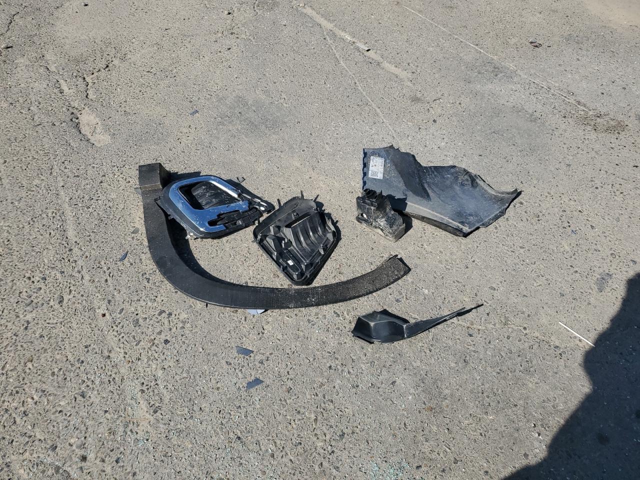 2020 Subaru Forester Touring VIN: JF2SKAXC6LH411340 Lot: 81973575