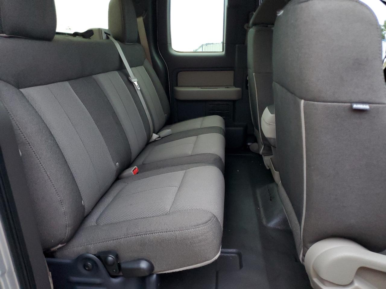 2010 Ford F150 Super Cab VIN: 1FTEX1CW8AFD74376 Lot: 84368955