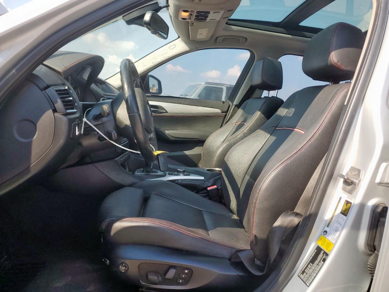 2015 BMW X1 Sdrive28I VIN: WBAVM1C5XFV318224 Lot: 80740305