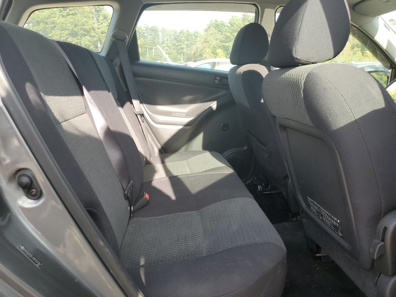 2006 Toyota Corolla Matrix Base VIN: 2T1LR32E16C557947 Lot: 80992015