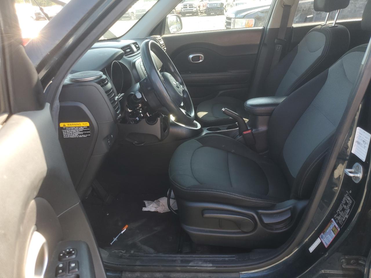 2017 Kia Soul + VIN: KNDJP3A52H7448934 Lot: 81616915