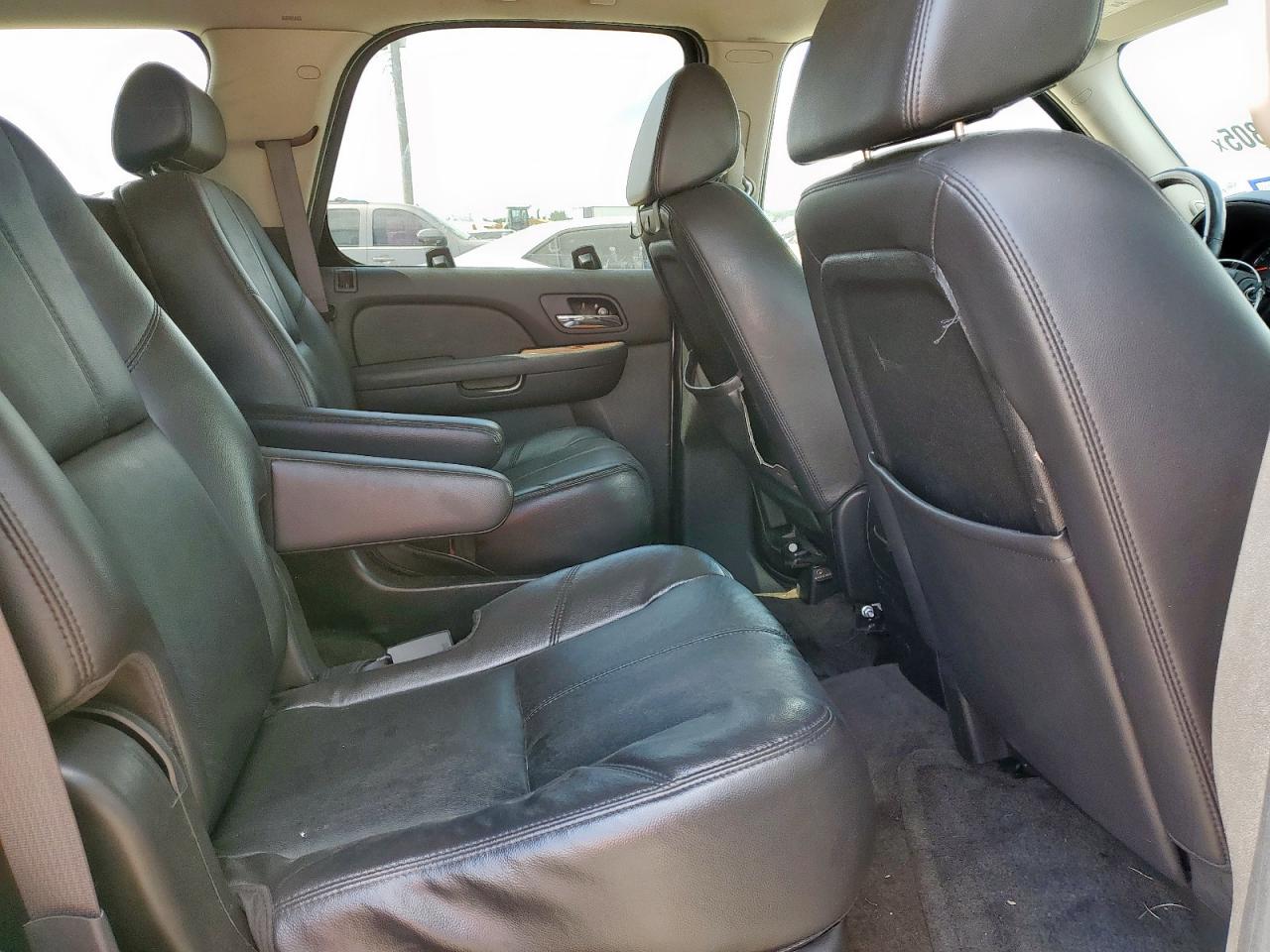 2008 Chevrolet Tahoe C1500 VIN: 1GNFC13018R271439 Lot: 81680805