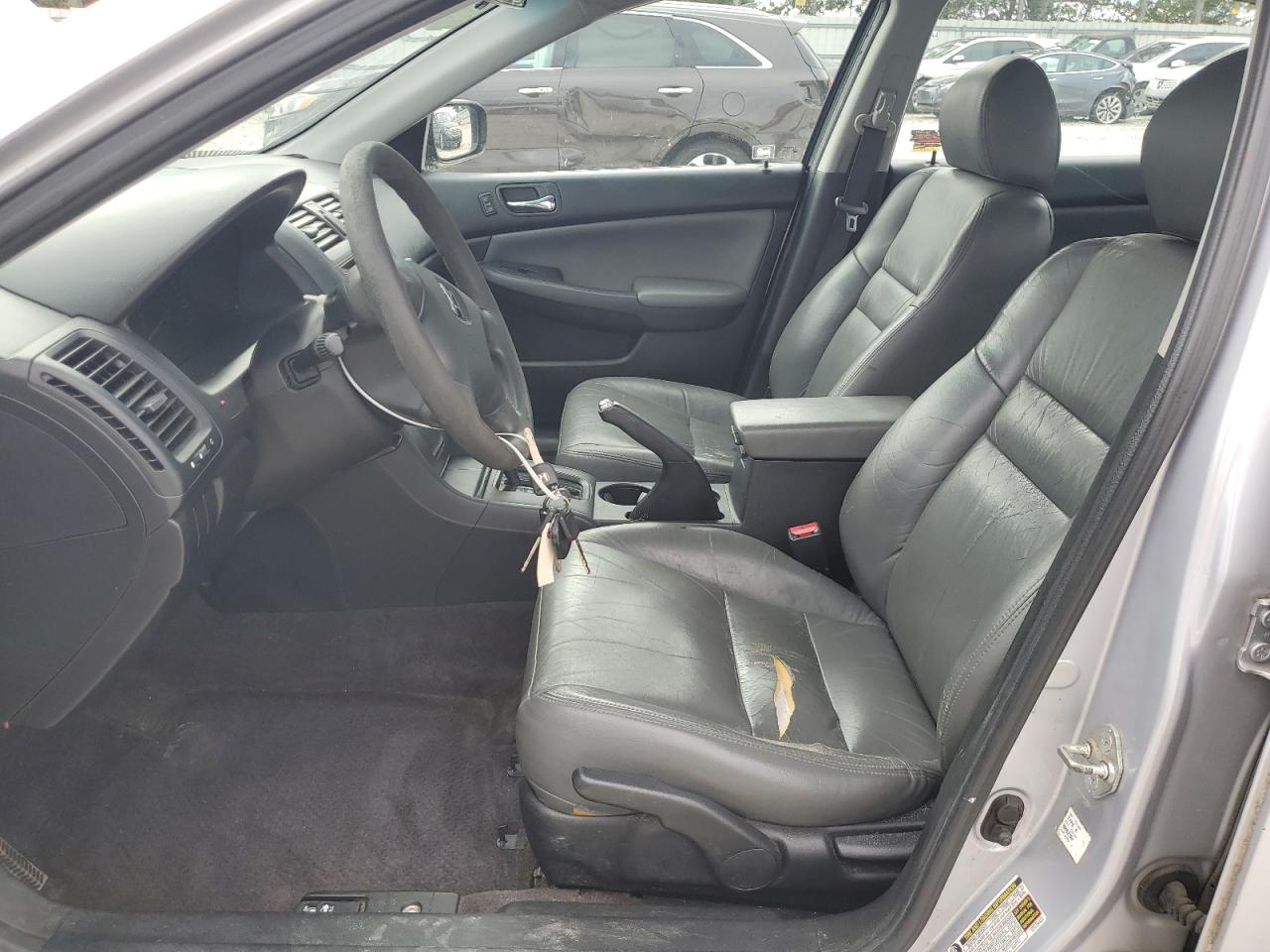 2004 Honda Accord Dx VIN: 1HGCM56154A131649 Lot: 81807715