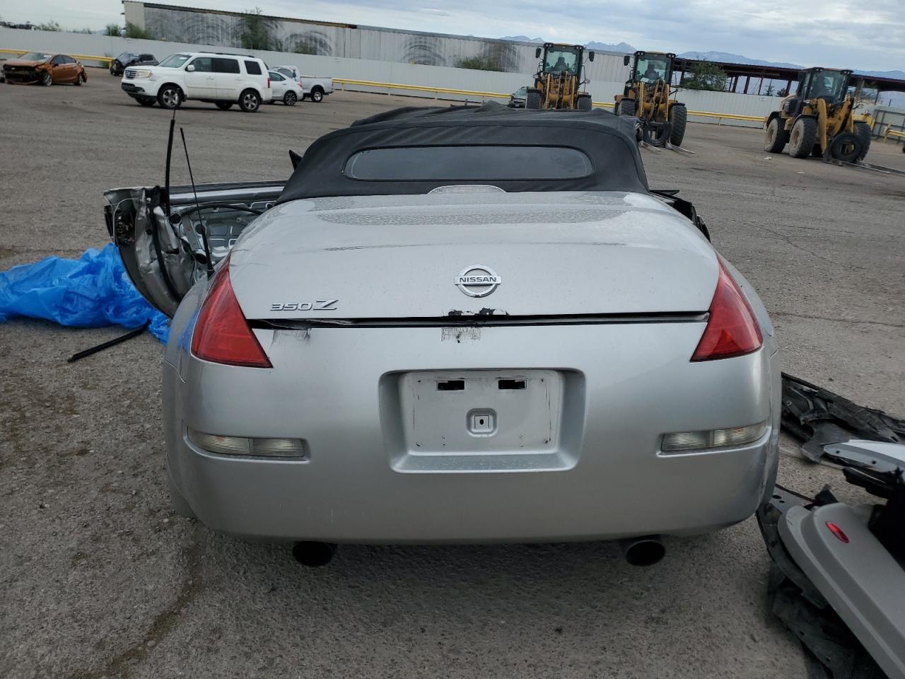 2004 Nissan 350Z Roadster VIN: JN1AZ36A44T003180 Lot: 80277855