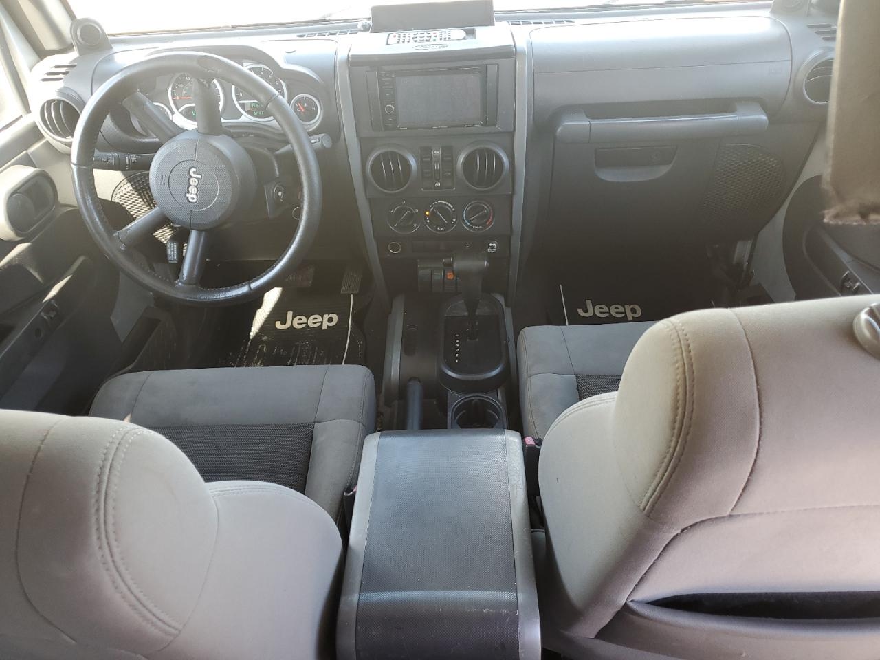 2010 Jeep Wrangler Unlimited Sport VIN: 1J4BB3H15AL134630 Lot: 70052365