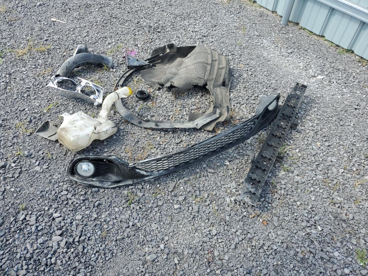 2017 Dodge Grand Caravan Crew VIN: 2C4RDGDG4HR815783 Lot: 71597655