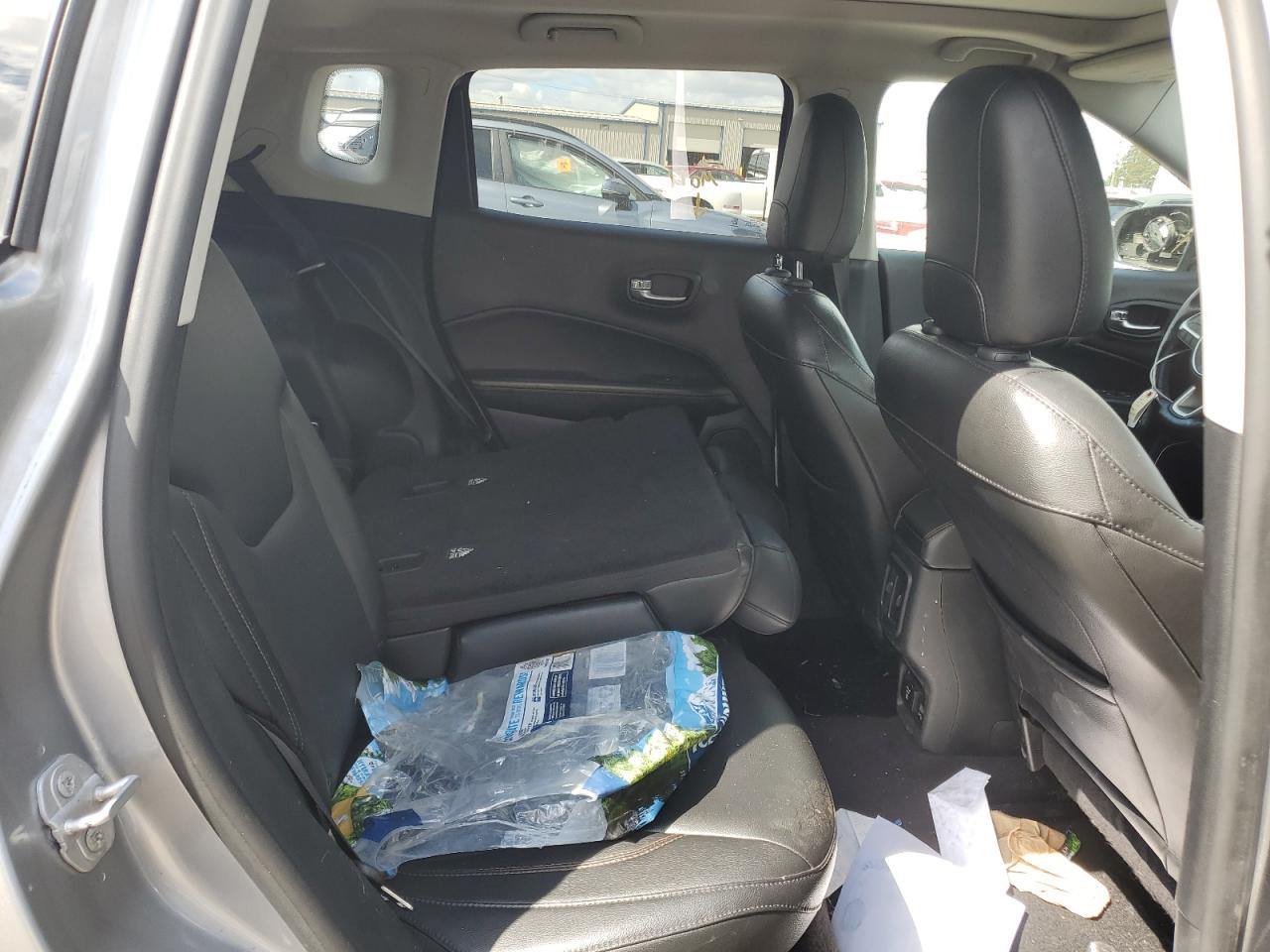 2018 Jeep Compass Limited VIN: 3C4NJDCBXJT190613 Lot: 71236625