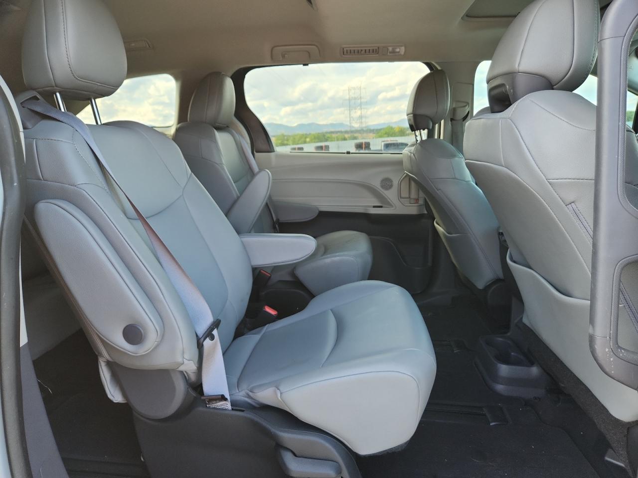 2022 Toyota Sienna Xle VIN: 5TDYRKEC2NS106185 Lot: 70668045