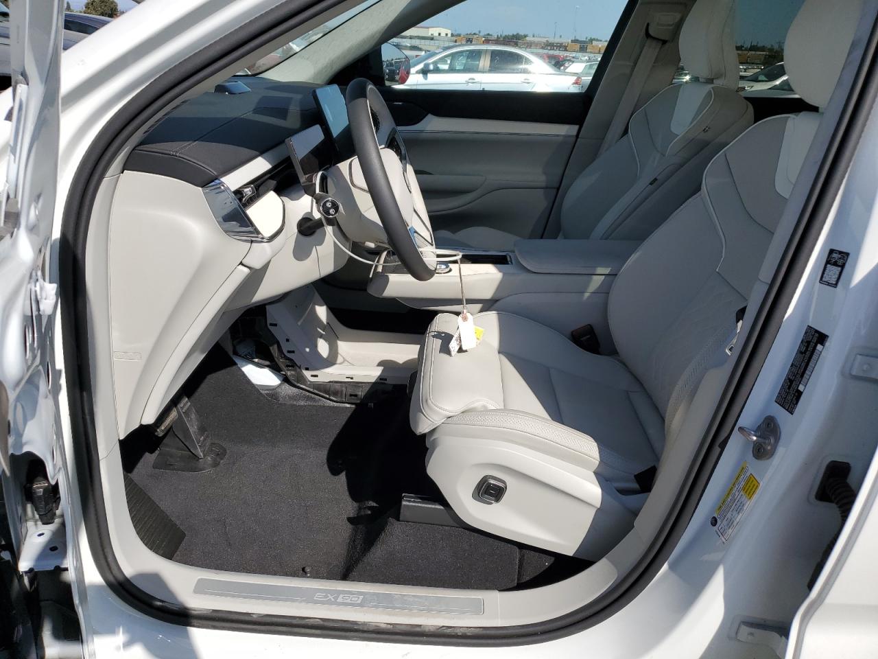 2025 Volvo Ex90 Plus VIN: 7JDEV3VK1SG005115 Lot: 71236635