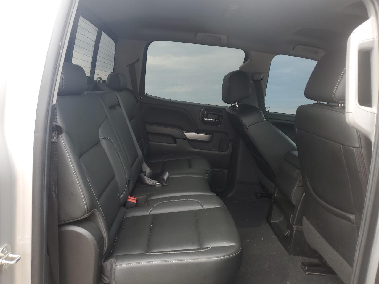 2018 Chevrolet Silverado K1500 Lt VIN: 3GCUKREC0JG630505 Lot: 84031585