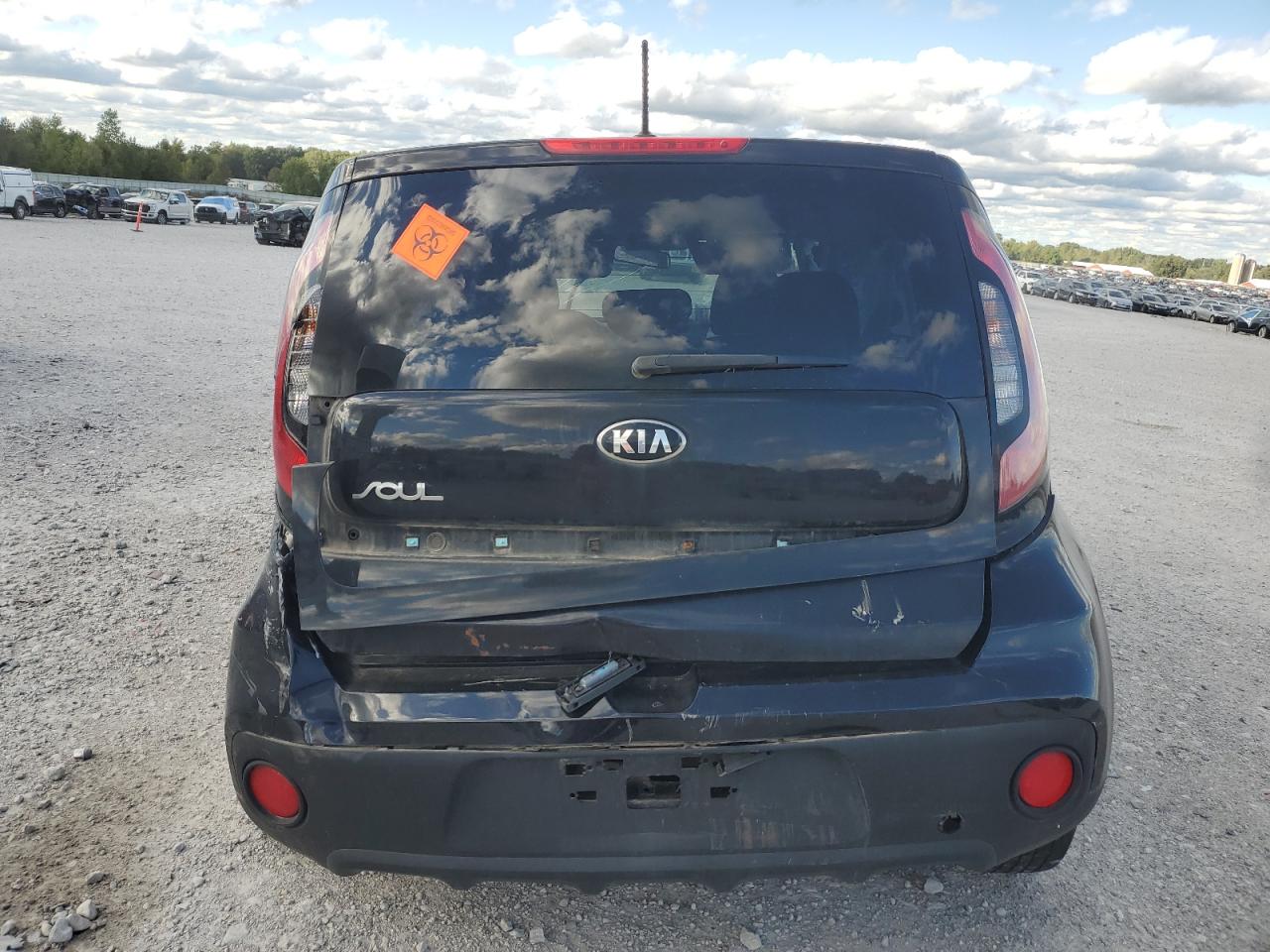 2017 Kia Soul VIN: KNDJN2A22H7411470 Lot: 69938245