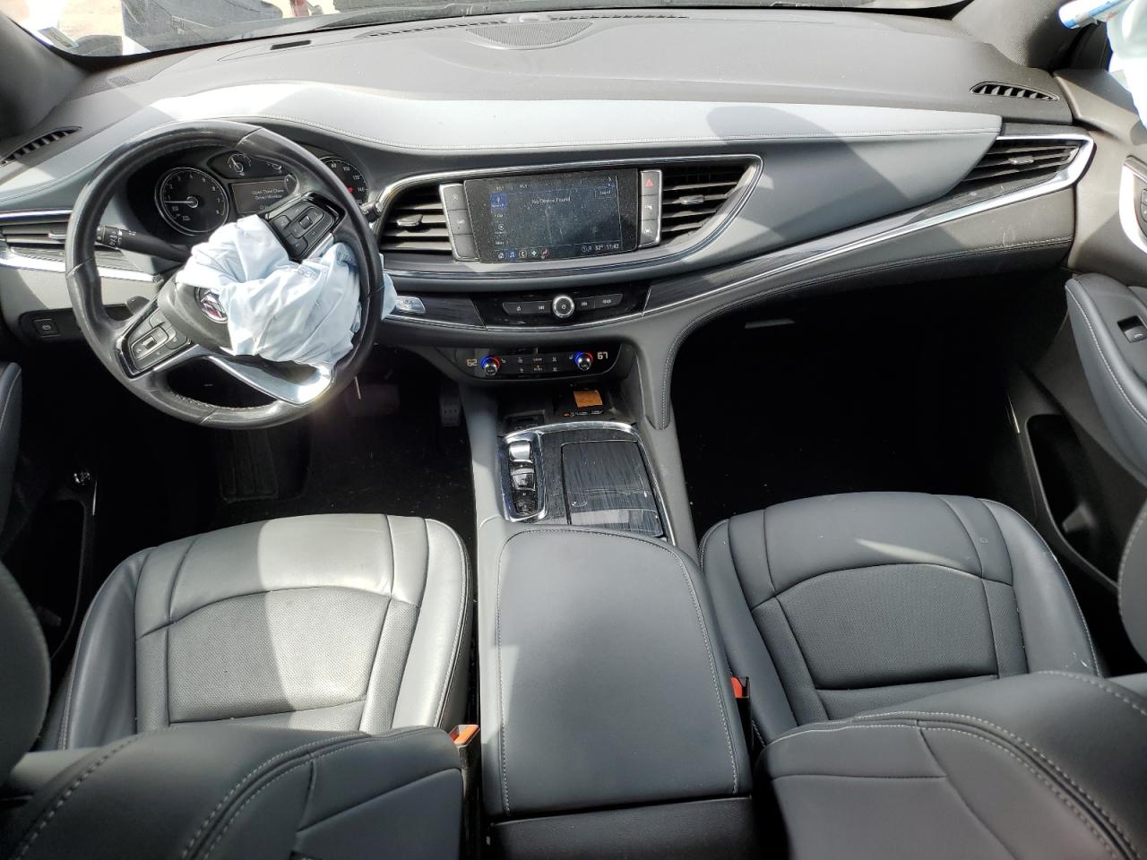 2024 Buick Enclave Essence VIN: 5GAEVAKW2RJ105954 Lot: 80132495