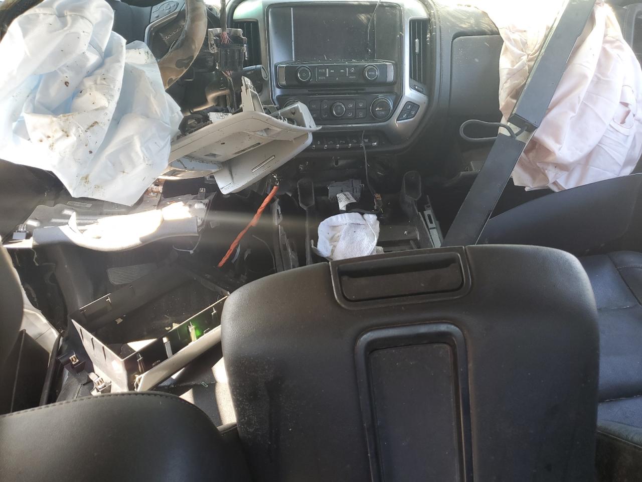 2015 Chevrolet Silverado K2500 Heavy Duty Ltz VIN: 1GC1KWE8XFF642196 Lot: 81832175