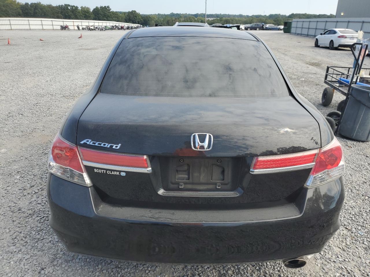 2011 Honda Accord Se VIN: 1HGCP2F6XBA098999 Lot: 81207035