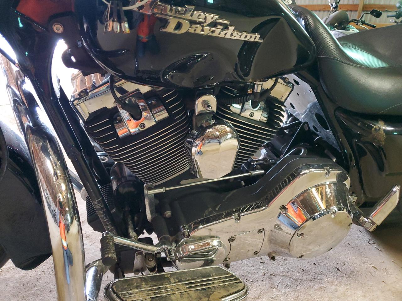 2006 Harley-Davidson Flhxi VIN: 1HD1KBW1X6Y610426 Lot: 81337015