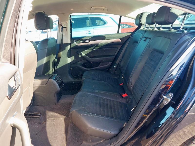 2016 VOLKSWAGEN PASSAT GT TDI BLUEMOTION 