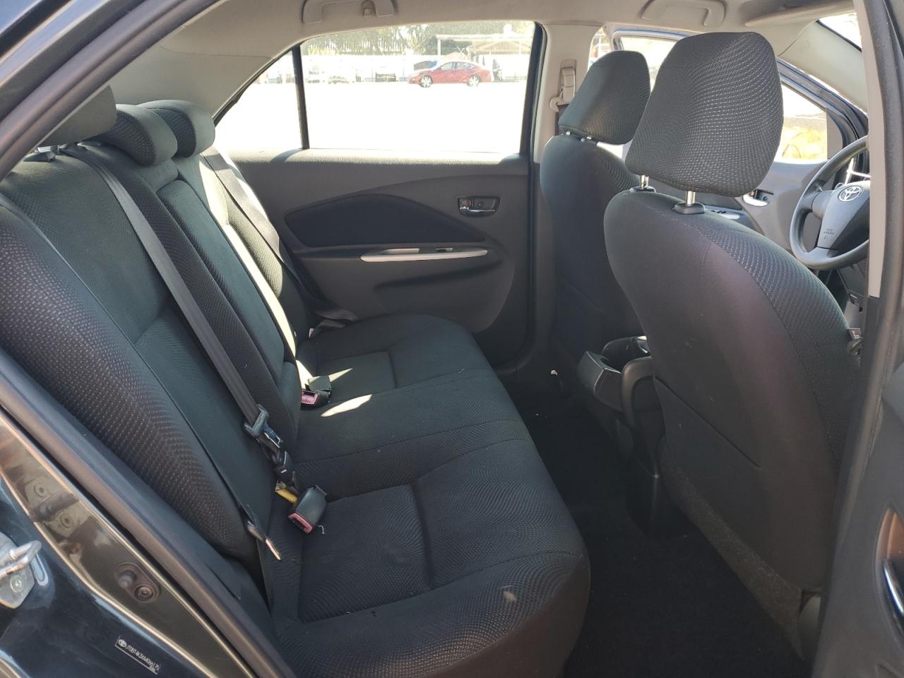 2010 Toyota Yaris VIN: JTDBT4K3XA4066175 Lot: 81949725