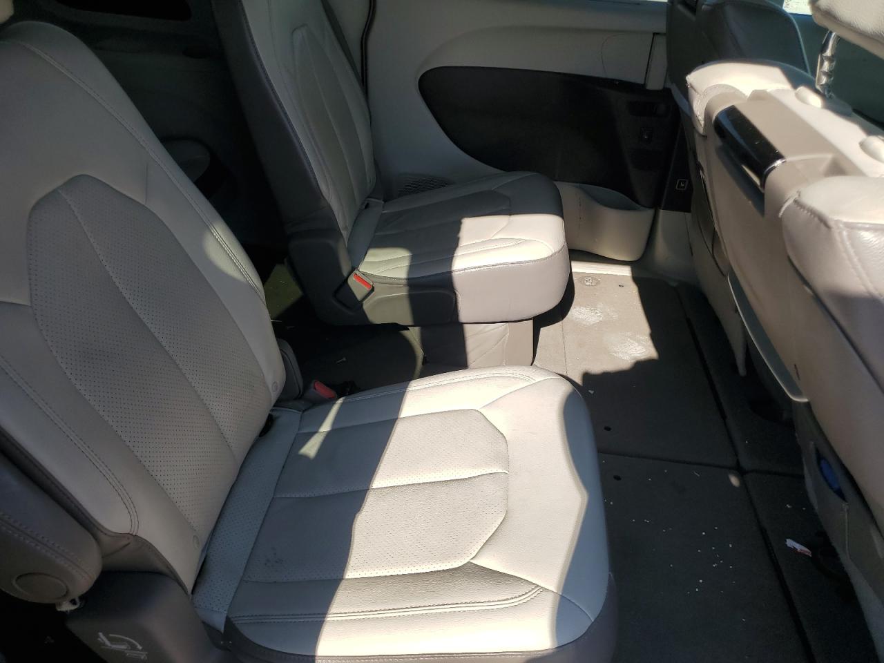 2018 Chrysler Pacifica Touring L Plus VIN: 2C4RC1EG2JR116592 Lot: 81035115