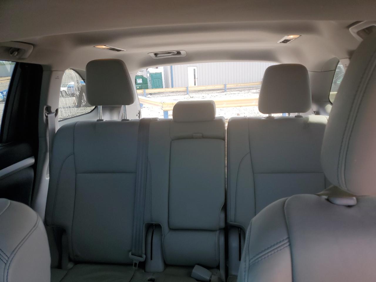 2015 Toyota Highlander Xle VIN: 5TDKKRFH5FS090739 Lot: 71524355