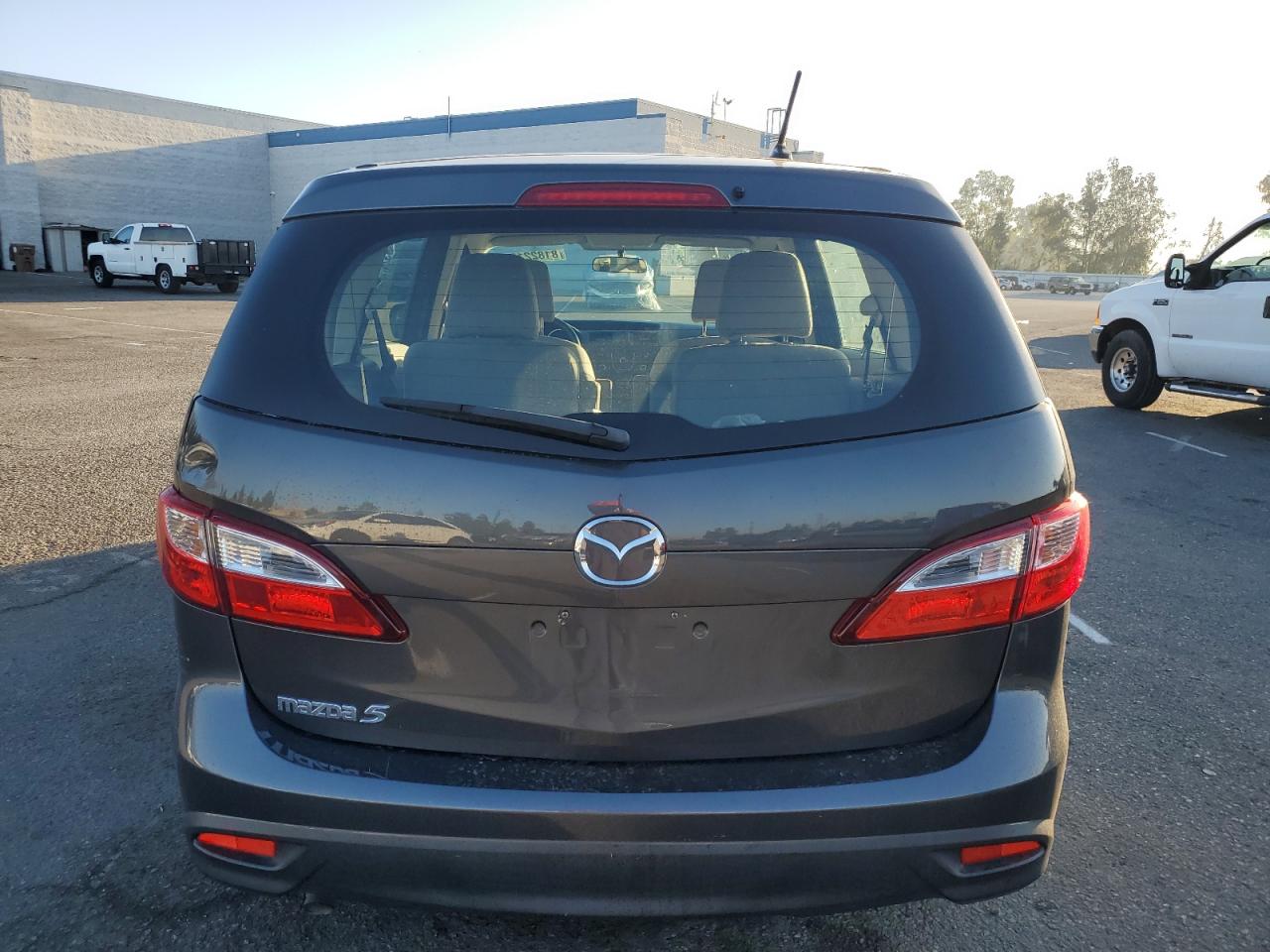 2015 Mazda 5 Sport VIN: JM1CW2BL8F0186880 Lot: 81822185