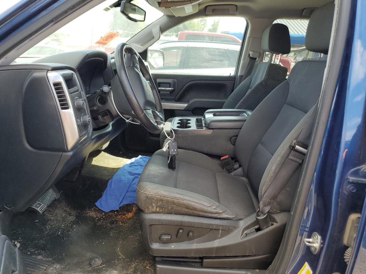 2017 Chevrolet Silverado K1500 Lt VIN: 3GCUKREC4HG315605 Lot: 81685175